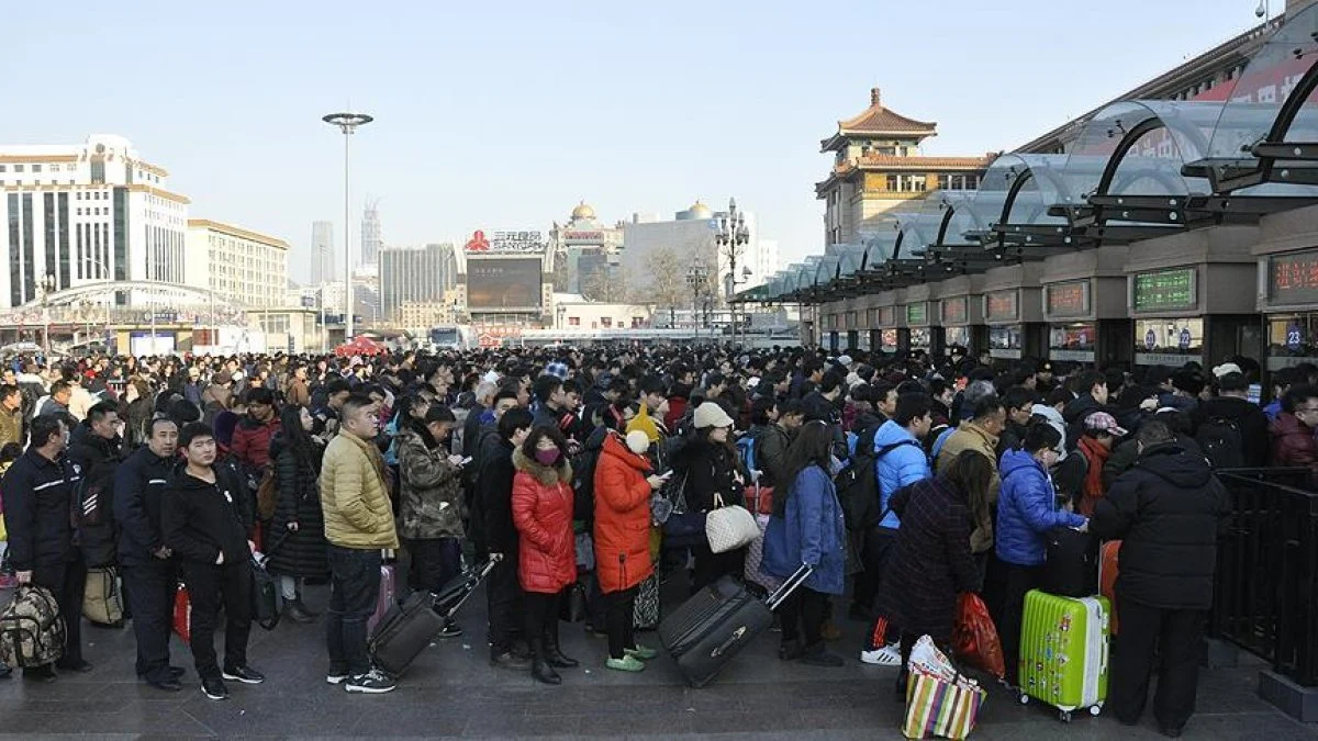 Çin’de bayram nedeniyle 2,1 milyar seyahat yapılması bekleniyor