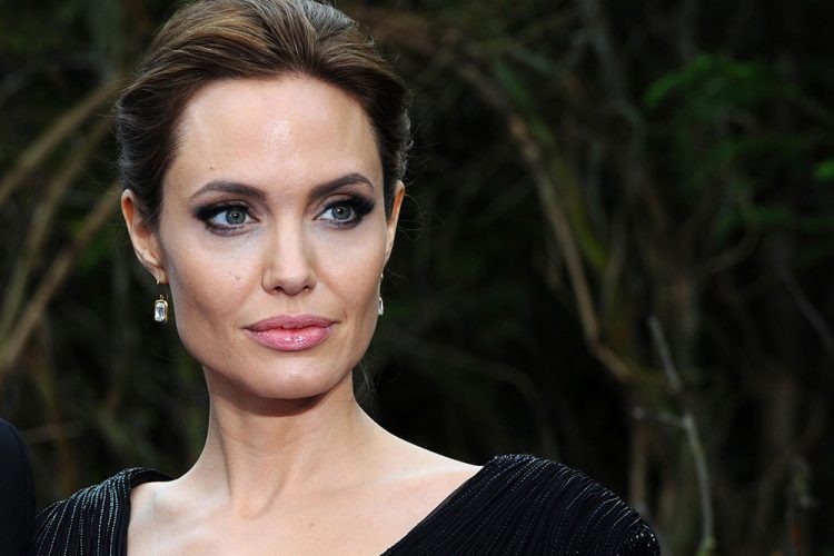 Angelina Jolie’den Türkiye ve Suriye’ye destek mesajı