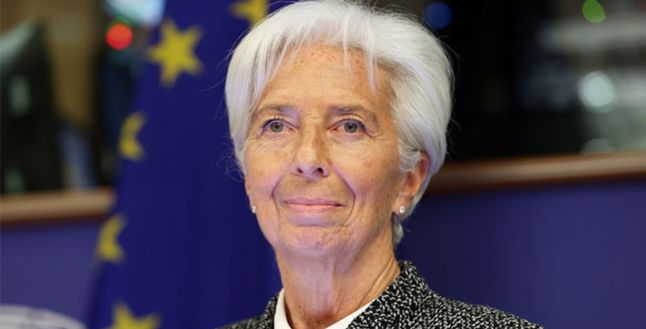 Lagarde’dan “uzun süre çok yüksek enflasyon” beklentisi