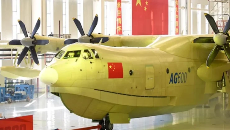 Çin, yerli üretim yangın söndürme uçağını 2025’te piyasaya sürmeyi planlıyor