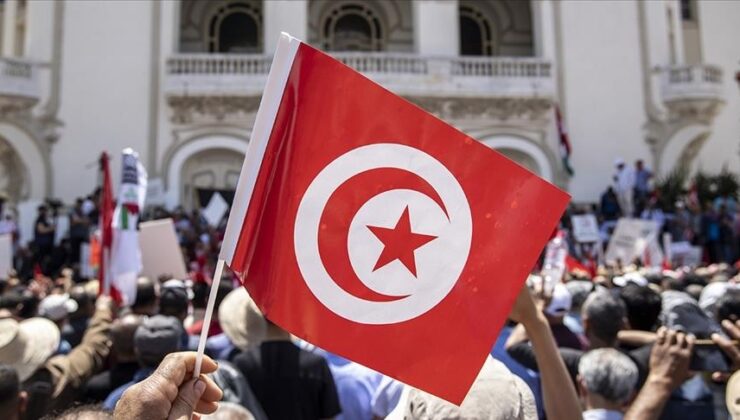 Tunus’ta sinagoga silahlı saldırı: 3 kişi öldü, 9  yaralı var