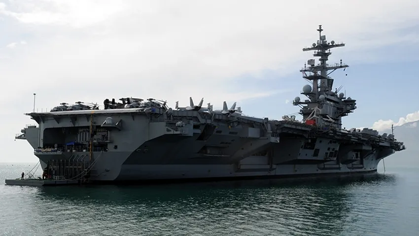 USS George HW Bush uçak gemisi Türkiye’ye geliyor