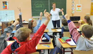 Almanya öğretmen açığını düşünüyor