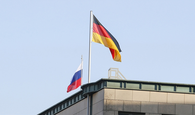 Almanya, Rus finans kuruluşunun parasına el koyacak