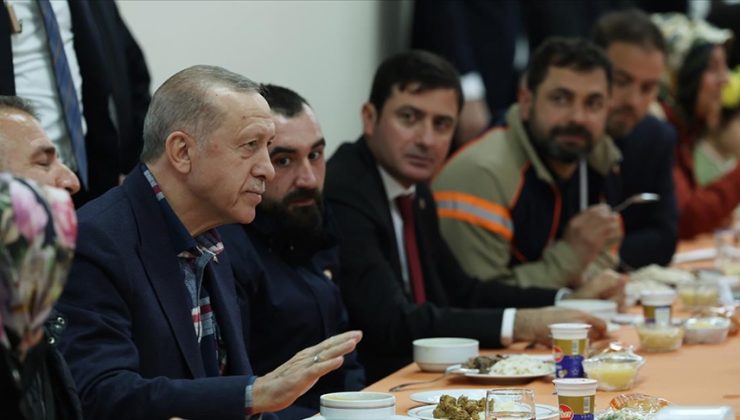 Cumhurbaşkanı Erdoğan, Balıkesir’de depremzedelerle bir araya geldi
