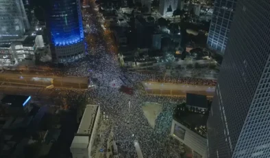 İsrail’de on binlerce kişi Netanyahu hükümetini protesto etti