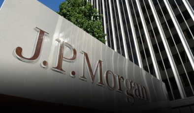 JP Morgan faiz ve enflasyon hedefini yükseltti