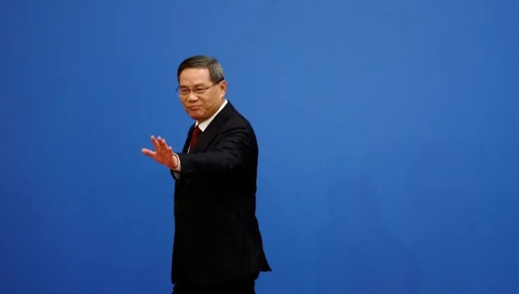 Çin’in yeni Başbakanı Li’den dışa açılma ve özel sektöre destek mesajı
