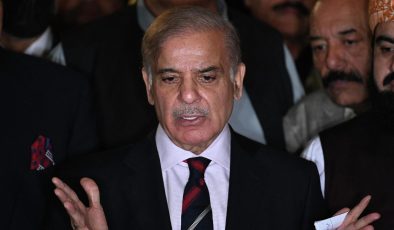Pakistan Başbakanı, halkın yükünün daha da artacağını söyledi