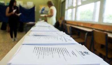 Yunanistan da mayısta genel seçime hazırlanıyor
