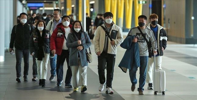 Kanada, Çin’den gelen yolculara KOVİD-19 testi uygulamasını kaldırdı