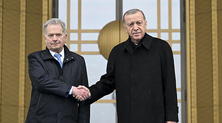 Cumhurbaşkanı Erdoğan, Niinistö’yü resmi törenle karşıladı