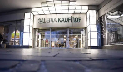 Alman Galeria Karstadt Kaufhof küçülüyor