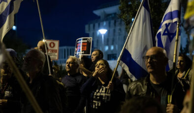 İsrail’de yeni yargı düzenlemesi Batı Kudüs’te protesto edildi