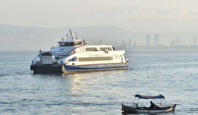 İzmir’de deniz ulaşımına zam