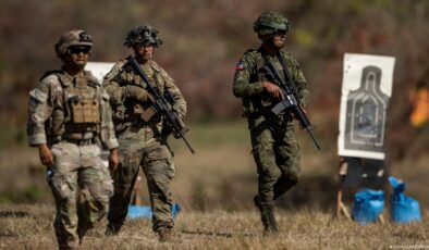 ABD ve Filipinler’den 17 bin askerle tatbikat