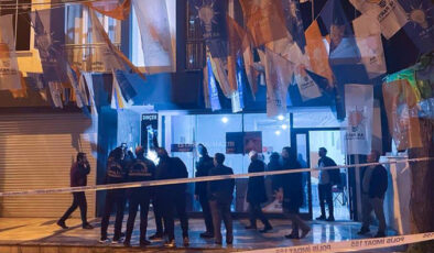 İstanbul’da AK Parti seçim irtibat bürosu önünde silahla ateş açıldı
