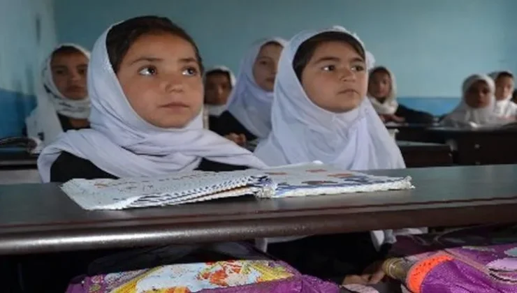 Afganistan’da kız öğrencilere bir yasak daha