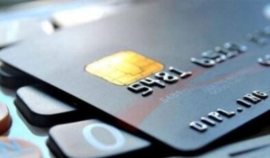 Kredi kartında ortalama borç 22 bin 534 lira oldu