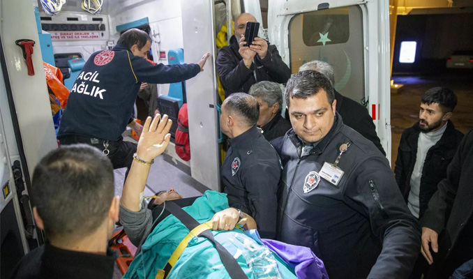 Trafik kazasında yaralanan HDP Grup Başkanvekili Beştaş, Ankara’ya sevk edildi
