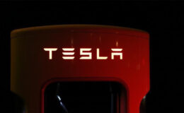 Çin’den Tesla’ya izin çıktı