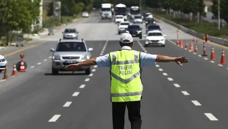 Trafikte ‘çakar’ denetimi: 5,1 milyon lira ceza kesildi