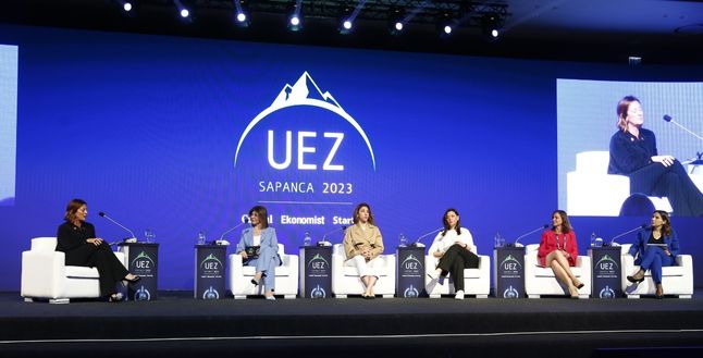 UEZ 2023’te kadının iş hayatında nasıl yer alabileceği konuşuldu
