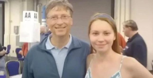 Bill Gates ile ilgili şok iddia