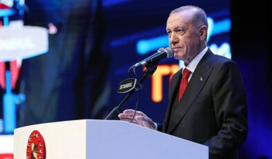 Cumhurbaşkanı Erdoğan: Vergileri düşürerek insanımızı rahatlatacağız