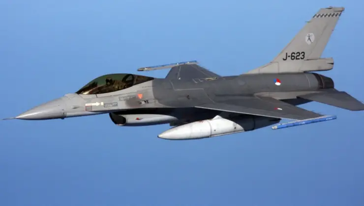 Ukraynalı pilotların F-16 eğitimine Danimarka ve Hollanda öncülük edecek