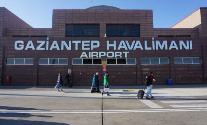 Gaziantep Havalimanı’nda ‘yabancı cisim’ alarmı