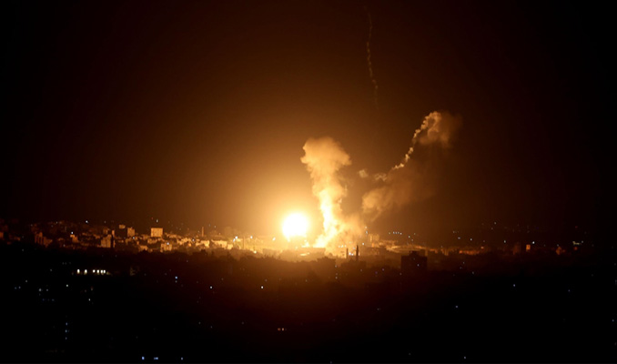 Son dakika… İsrail, Gazze Şeridi’ne saldırdı