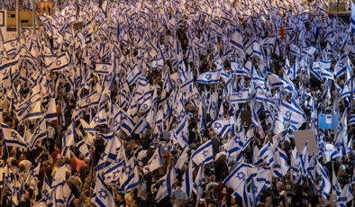 İsrailliler yargı düzenlemesine karşı protestolarını sürdürüyor