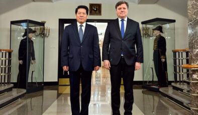 Çin, Ukrayna krizi için Polonya ile iletişimi koruyacak