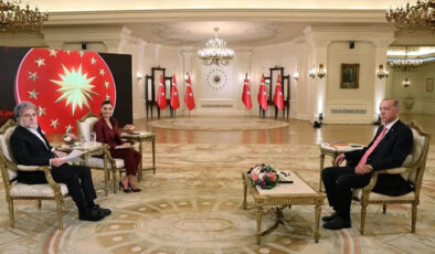 Erdoğan: YSK ve AA görevini başarıyla yerine getirmiştir