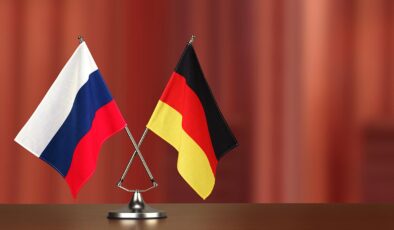 Rusya Alman kamu görevlilerine üst sınır getiriyor