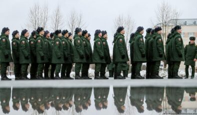 Rusya Orta Asya kökenlileri askere almaya çalışıyor