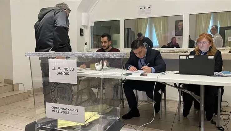 Litvanya’da Türkiye’deki Cumhurbaşkanı ve Milletvekili Seçimleri için oy verme işlemi başladı