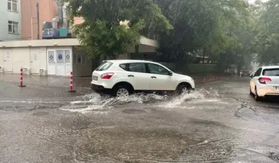 Başkent Ankara sağanak yağışa teslim