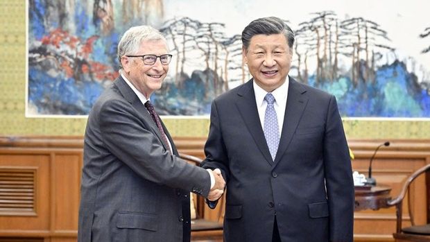 Çin Devlet Başkanı Şi, Bill Gates ile görüştü