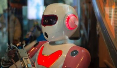 Çin, yaşlanan nüfusunun bakımı için robotlardan yararlanmak istiyor