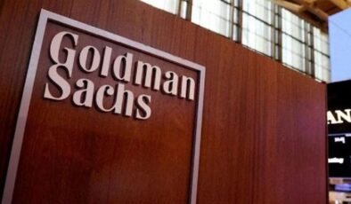 Goldman Sachs 4 milyar dolar topladı