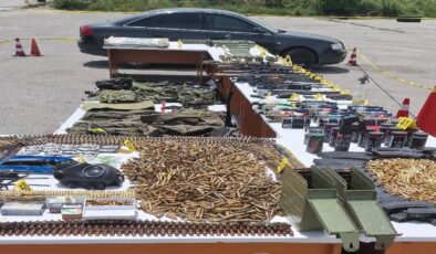 Kosova’nın kuzeyinde çok sayıda silah ve mühimmat ele geçirildi