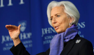 Lagarde, faiz kararının ardından düzenlenen toplantıda konuştu