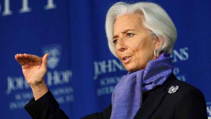 Lagarde, faiz kararının ardından düzenlenen toplantıda konuştu