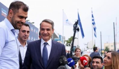Yunanistan’da genel seçim: Miçotakis’in partisi kazandı