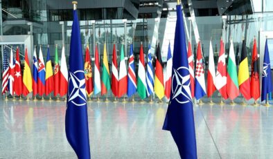 Macaristan, İsveç’in NATO üyeliği onayını sonbahara erteledi