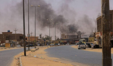 Sudan’ın başkenti Hartum’da ordu ve HDK arasındaki çatışmalar sürüyor