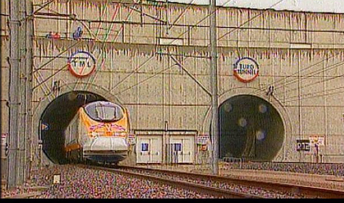 Avrupa’yı Afrika’ya bağlayacak yüksek hızlı demiryolu tüneli için adım atıldı
