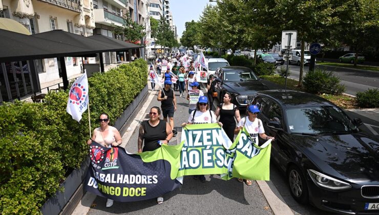 Portekiz’de işçiler, fiyat artışlarına karşı zam talebiyle gösteri yaptı